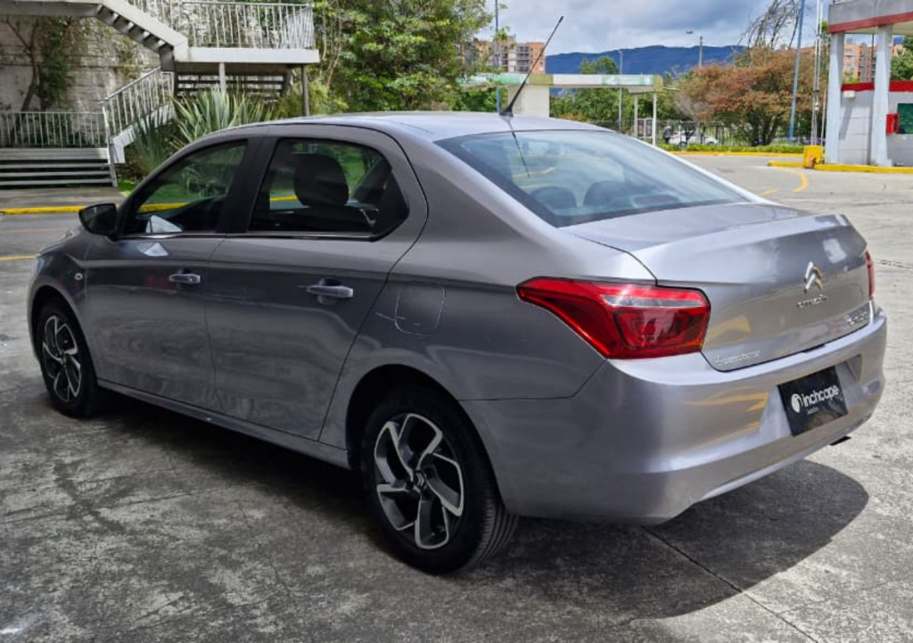 Detalle del vehículo